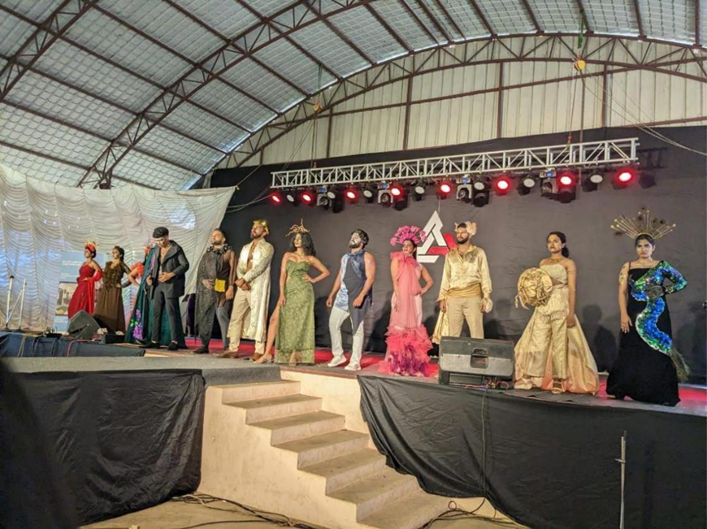FASHION EVENT